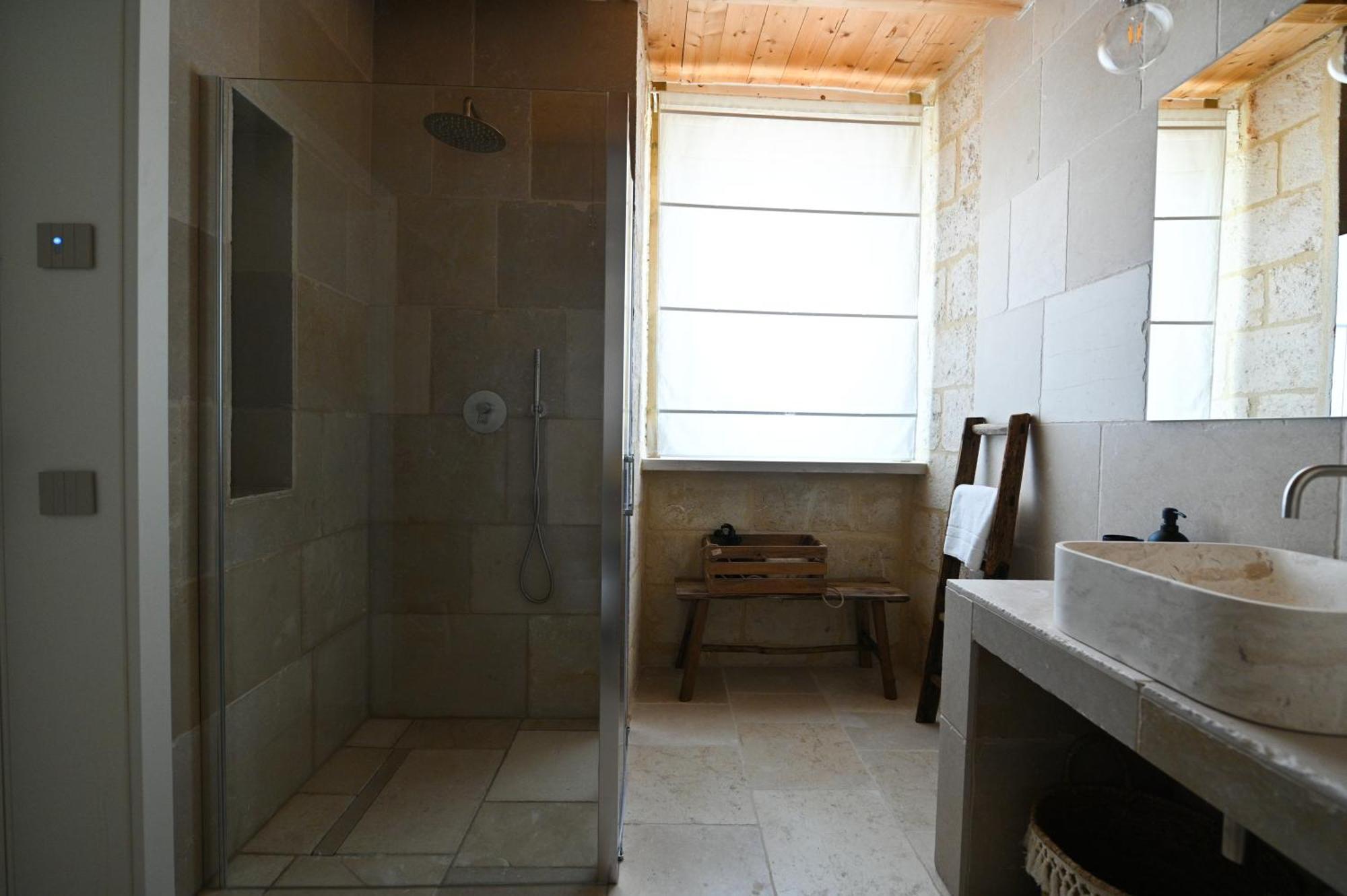 Bed and Breakfast Palazzo Momi Бари Экстерьер фото