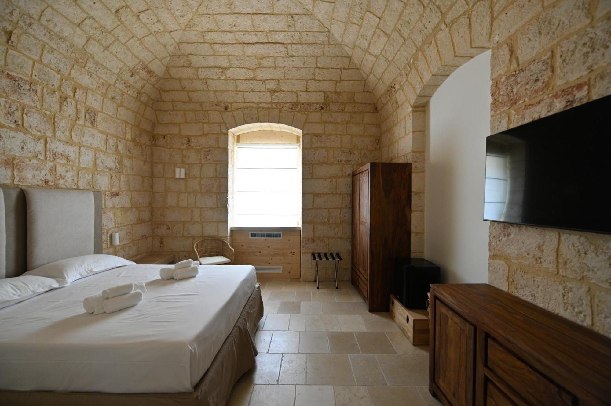 Bed and Breakfast Palazzo Momi Бари Экстерьер фото